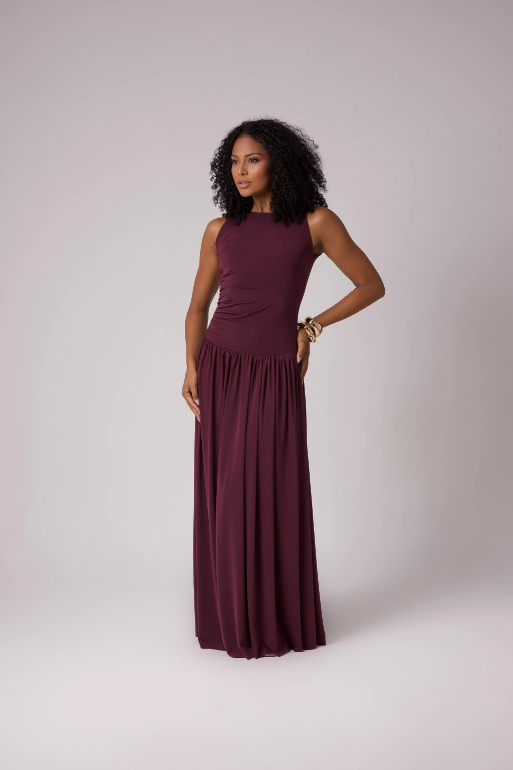 Vestido longo cintura baixa drapeado Aura ameixa